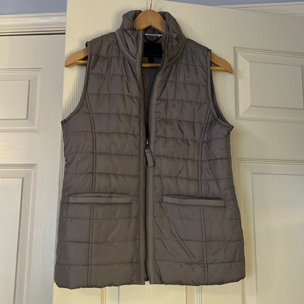 Banana Republic quilted vest